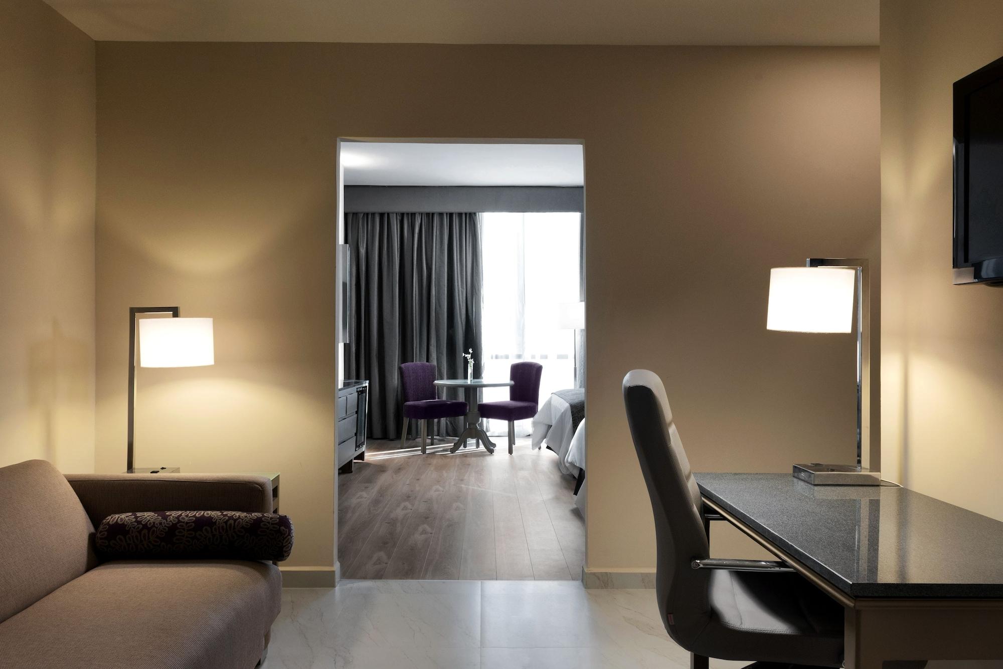 Krystal Monterrey Hotel Bagian luar foto