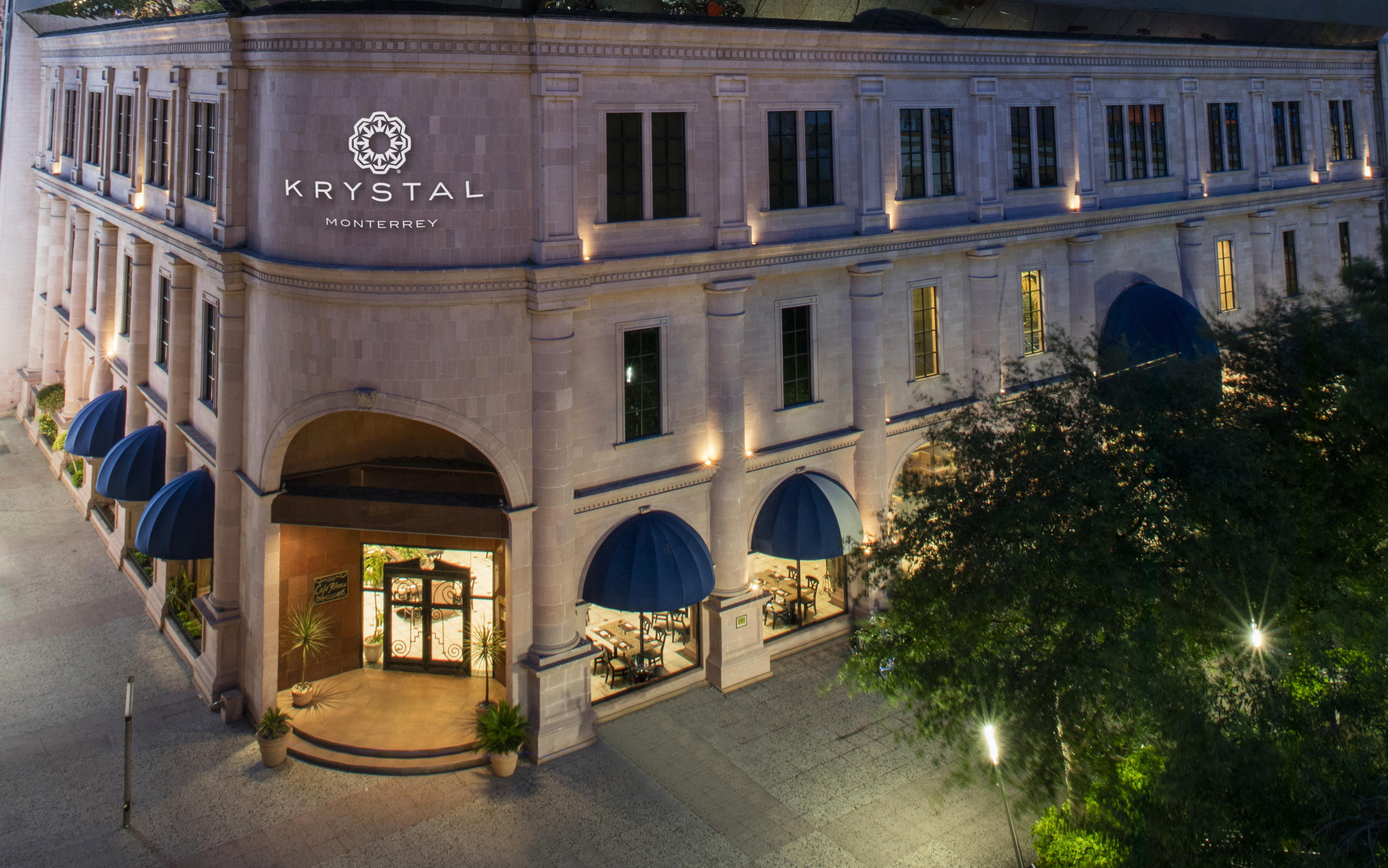 Krystal Monterrey Hotel Bagian luar foto